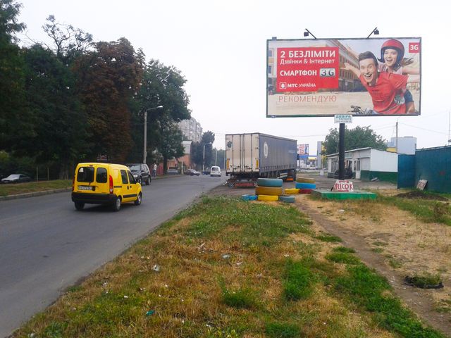 Щит 6x3,  Пілотська вул., 39,  (Котеджне мустечко,200 м. АЗС "Укрнафта",ТЦ"7 Континент", "АТЛ")