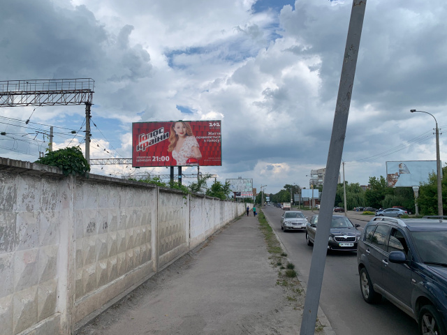 Щит 6x3,  Заліничний вокзал місце №1, вул. Небесної Сотні  до пр-ту Миру.