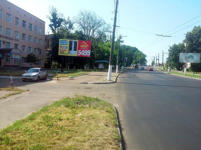 Щит 6x3,  Перемоги вул., 92 (Автошкола, 200м до ПриватБанку)
