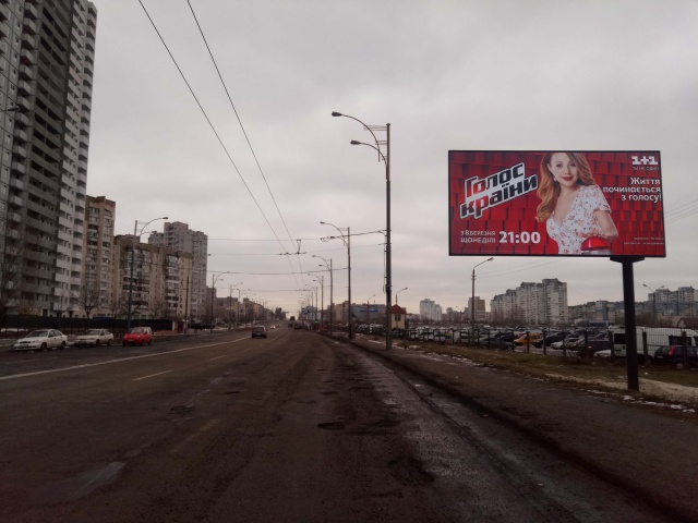 Щит 6x3,  Драйзера Т. вул., 40 (напроти, 300 м. від  "Сільпо")