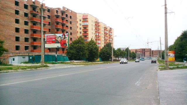 Щит 6x3,  Мирного П. вул., (напроти д. 27) (200 м. до  ТЦ "Агора","Приватбанк")