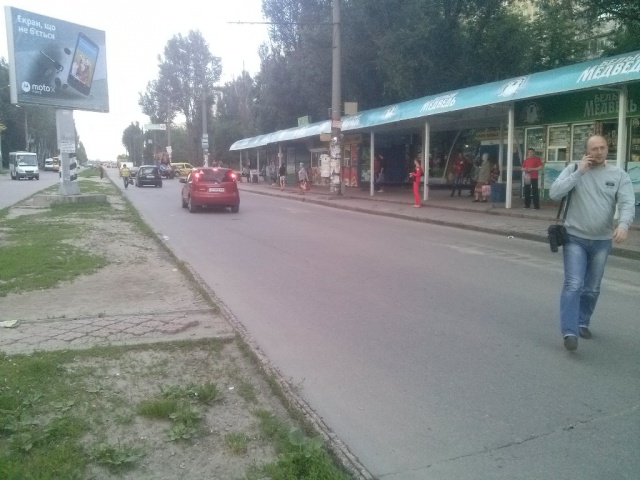 Беклайт 4x3,  Товариська вул., 39  (ТЦ "Континент", супермаркет "Varus", "Ощадбанк")