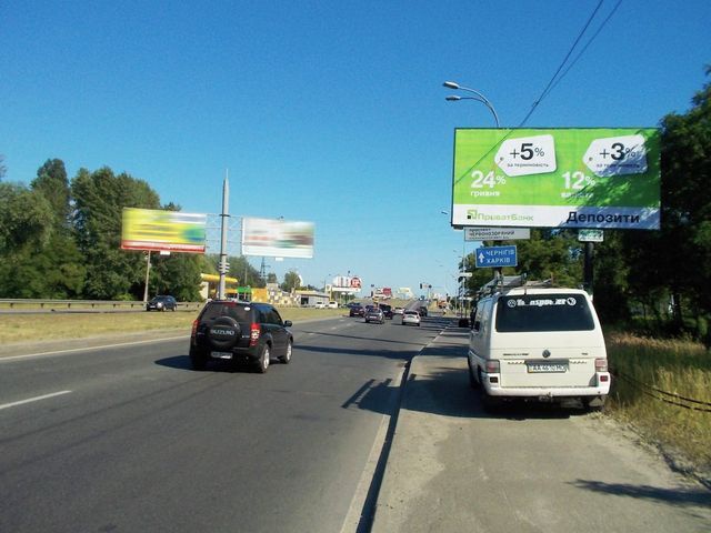 Щит 6x3,  Богатырская ул., эл. оп. 49, к Петровке, 100 м. за  АЗС "ТНК" на Петровку