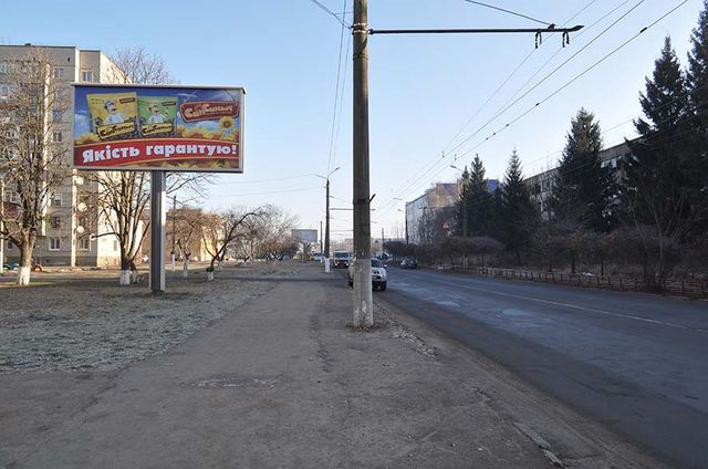 Щит 6x3,  Зулинського вул., 39 (ж\м "ДПЗ 18"  , 200  до ТЦ та сервісного центру "Bosch")