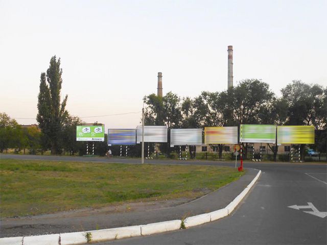 Щит 6x3,  Бикова вул., 33 (ТЦ “Епіцентр”), виїзд зі стоянки