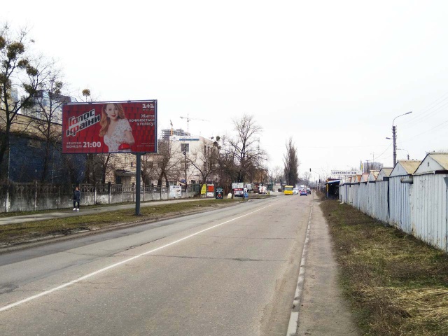 Щит 6x3,  Сверстюка Є. вул., 21 (до  ст. м. "Лівобережна")