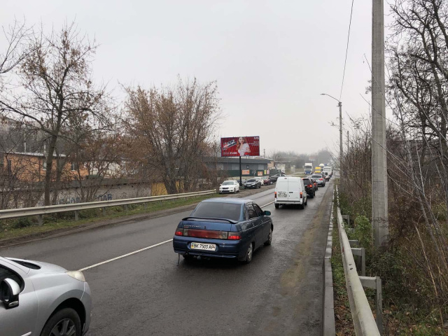 Щит 6x3,  Князя Володимира вул., (путепровід) до "Renault Master Автошрот","Bosh Service" та "Богдан Авто"
