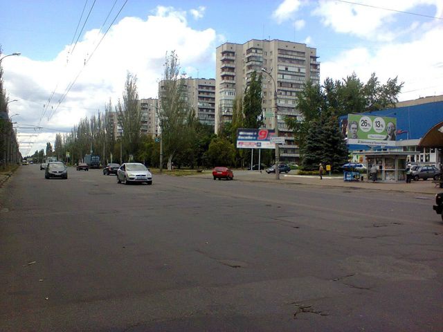 Щит 6x3,  30-річчя Перемоги вул., 36 зупинка (супермаркет"Fresh Маркет")