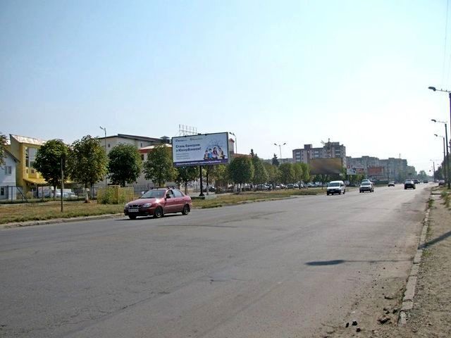 Щит 6x3,  Надрічна вул., 225 (напроти ТРЦ "Велес" та Диллер "Toyota" "Класік-Авто")