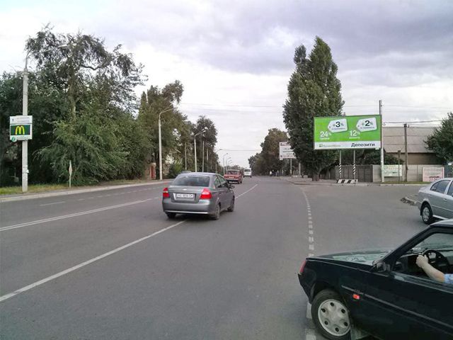 Щит 6x3,  Купріна вул., 12а (ринок "Смичка"), до Звільнення пл.