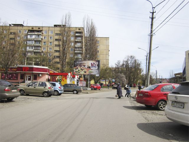 Щит 6x3,  Співдружності вул., 66 ( мкр. Юбілейний)
