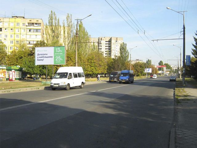 Щит 6x3,  мкр. 4-й  Зарічний, 8 (зуп. "Школа милиції"), до Електрозаводської вул.