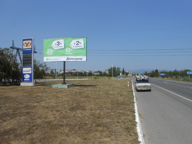 Щит 6x3,  Траса Чоп  - Мукачево (с. Розовка, АЗС "Укрнафта")