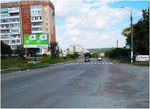 Щит 6x3,  Незалежності вул., 86 ( 300 м. АЗС "ОККО")