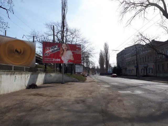 Щит 6x3,  Приморська вул., 49